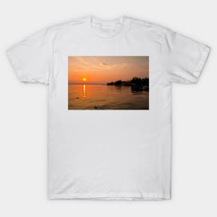 Spectacular Sirmione Sunset (2) T-Shirt